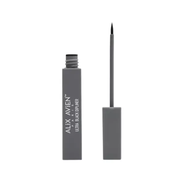 Too Cool For School Fixing Blur Lip #04 Chilling Rose (4.5gm)